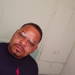 Meet your Posher, Roger